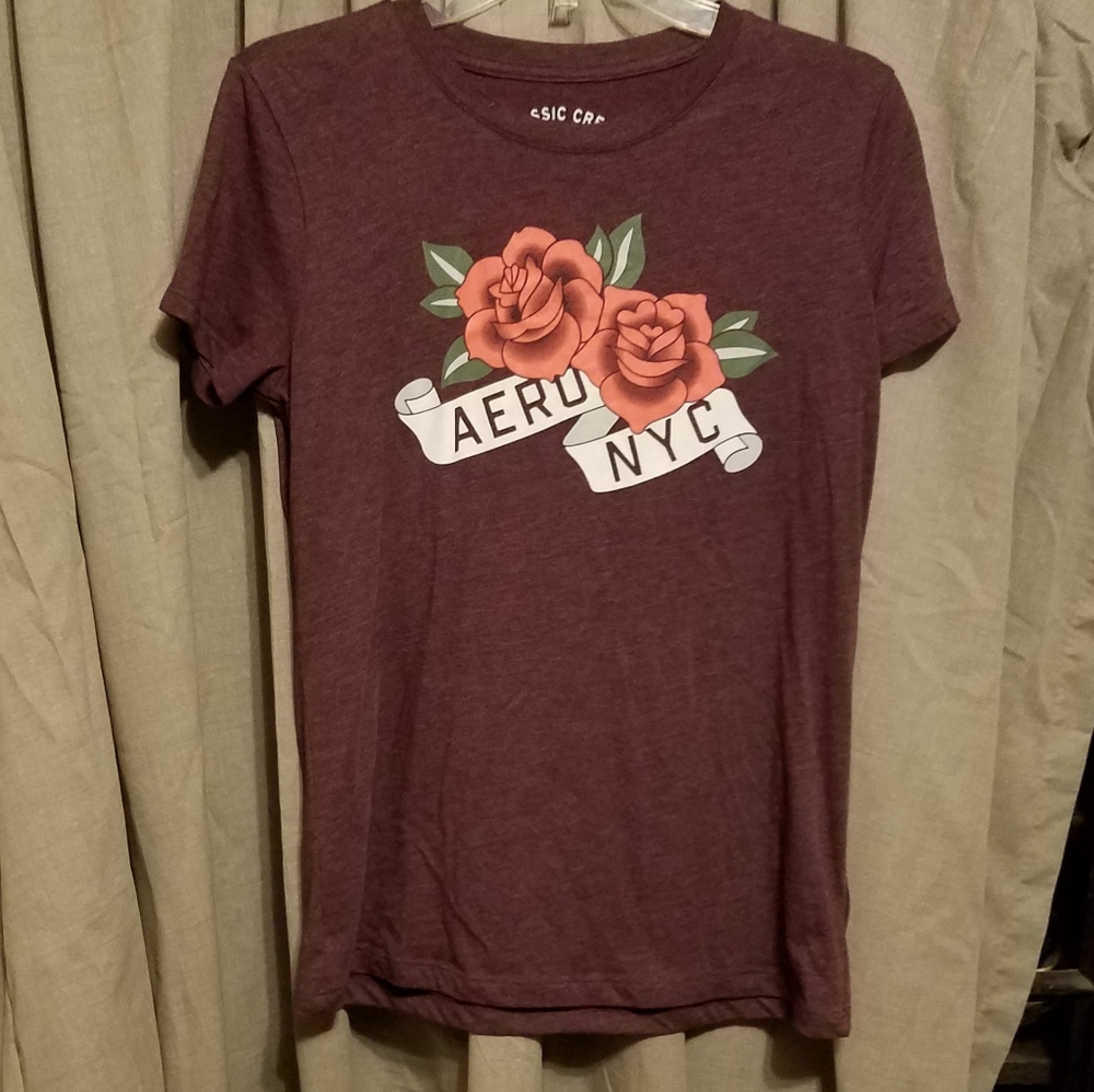 Aeropostale Classic Crew Rose Shirt Size large